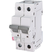 Автоматичний вимикач